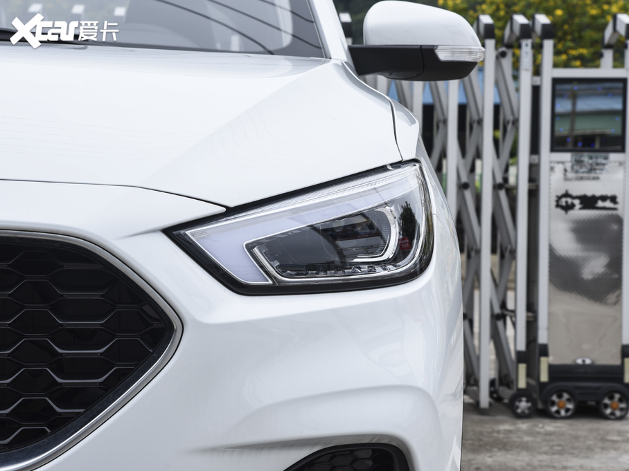 2020MG ZS 180DVVT CVT Lite