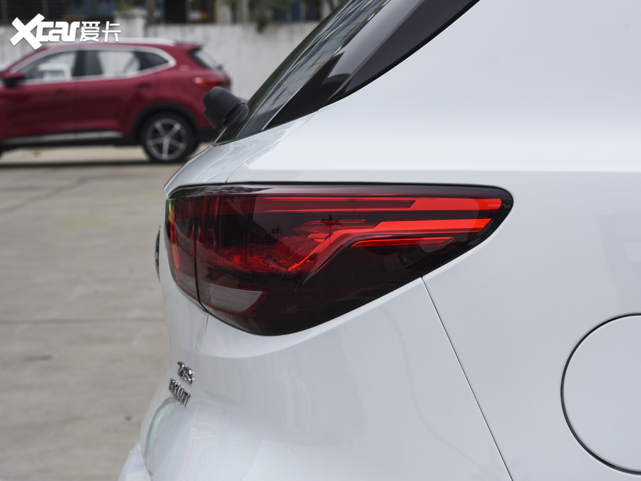 2020MG ZS 180DVVT CVT Plus L2+