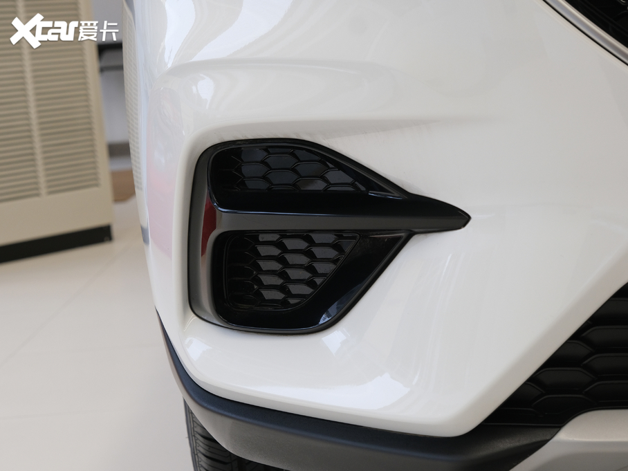 2020MG ZS 180DVVT CVT Up