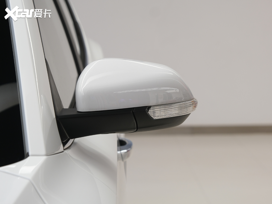 2020MG ZS 180DVVT CVT Up