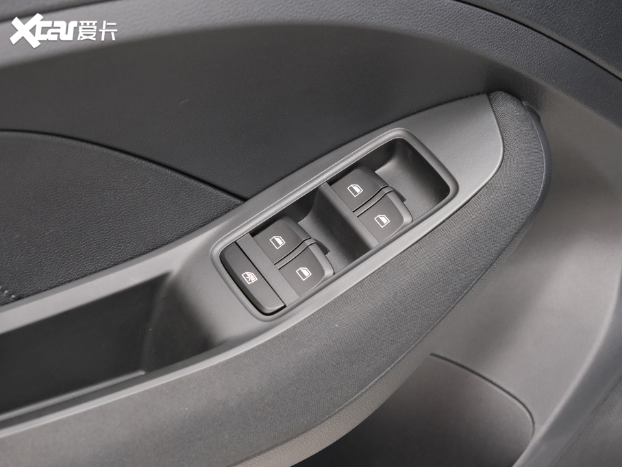 2020MG ZS 180DVVT CVT Up