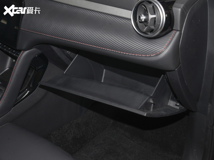 2020MG ZS 180DVVT քLite