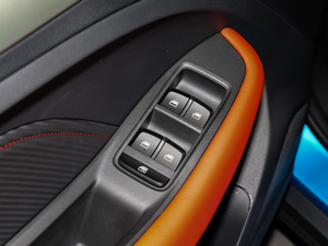 2020260TGI Ԅ(dng)Trophy Pro L2+ {܇ƅ^(q)	