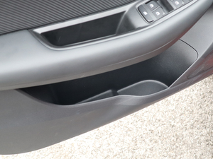 2020260TGI ԄTrophy Pro L2+ ǰTg