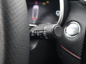 2020260TGI ԄTrophy Pro L2+ п؅^