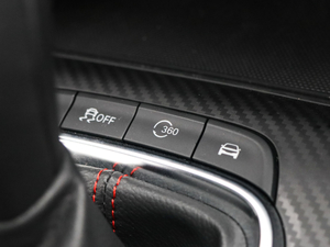 2020260TGI ԄTrophy Pro L2+ п؅^