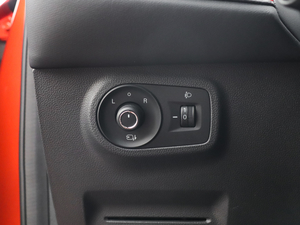 2020260TGI ԄTrophy Pro L2+ п؅^