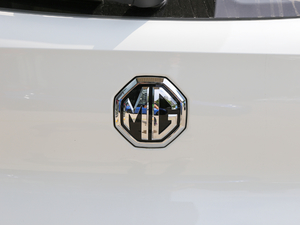 2020260TGI ԄTrophy Pro L2+ ^