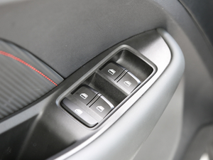 2020260TGI ԄTrophy Pro L2+ {܇ƅ^	