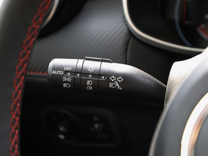 2020260TGI ԄTrophy Pro L2+ п؅^