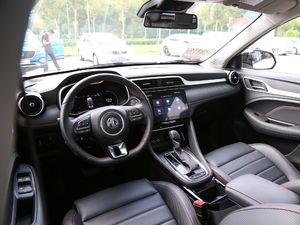 2020260TGI ԄTrophy Pro L2+ п؅^