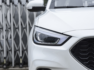 2020180DVVT CVT Lite ^