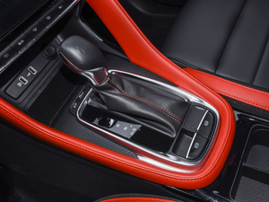 2020260TGI ԄTrophy Plus L2+ QU