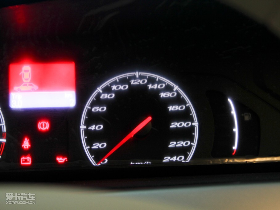 2010MG6Ʊ 1.8L ք(dng)m