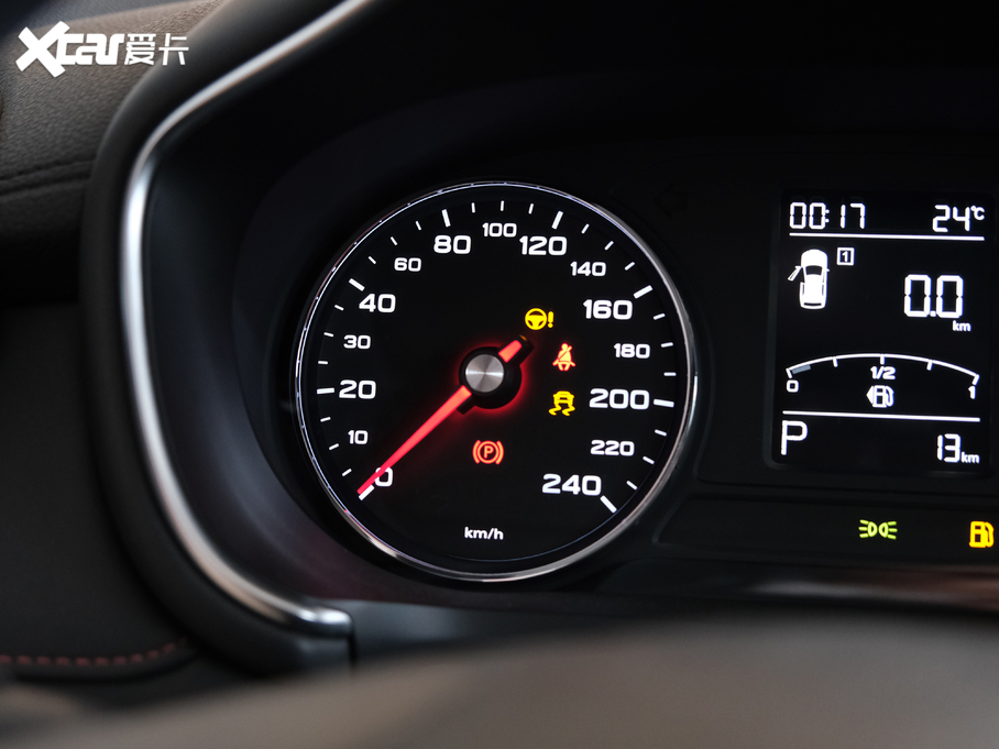 2020��MG HS 20T �ԄӃ�򌳬���� ��VI