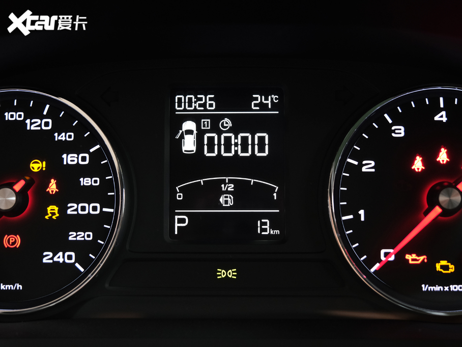 2020��MG HS 20T �ԄӃ�򌳬���� ��VI