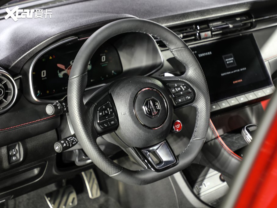 2020MG6 1.5T ԄTrophy{Ş