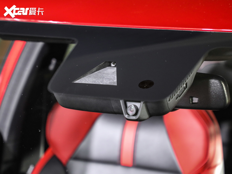 2020MG6 1.5T ԄTrophy{Ş