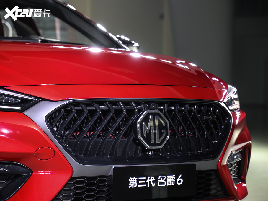 2020MG6 1.5T ԄTrophy{Ş