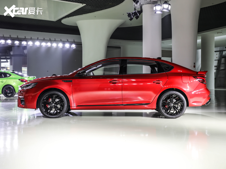 2020MG6 1.5T ԄTrophy{Ş