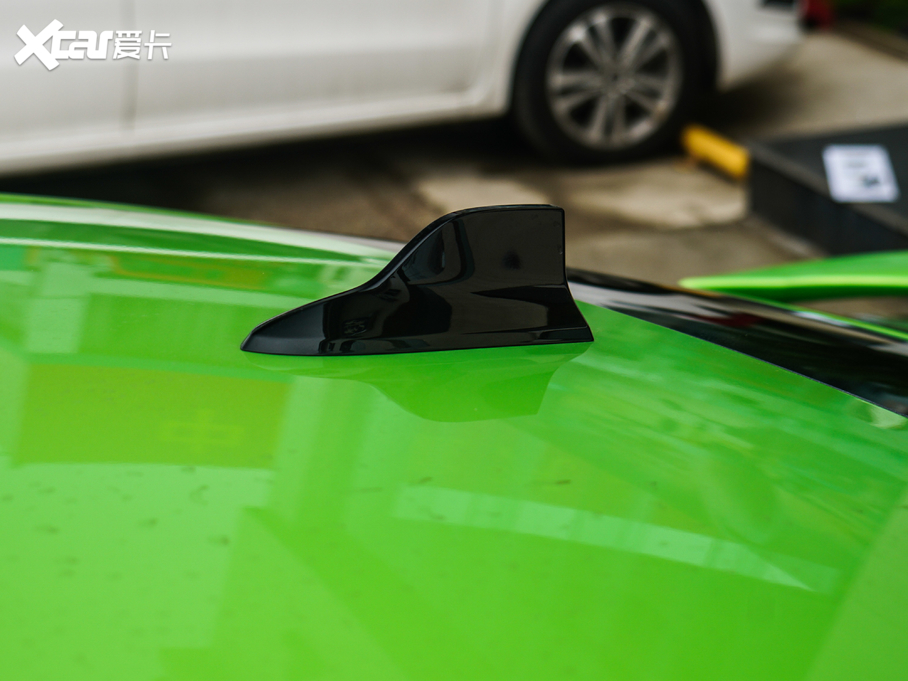 2020MG6 1.5T ԄTrophy{Ş