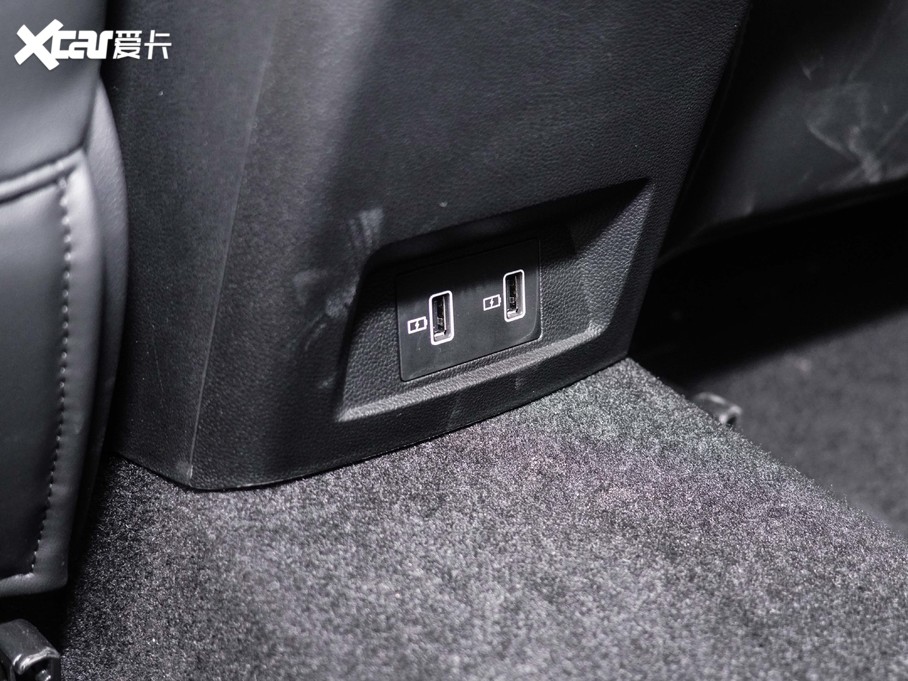 2020MG6 1.5T ԄTrophy{Ş