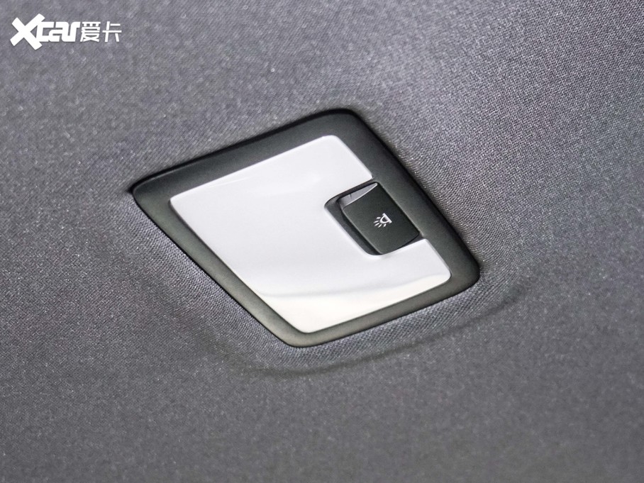 2020MG6 1.5T ԄTrophy{Ş