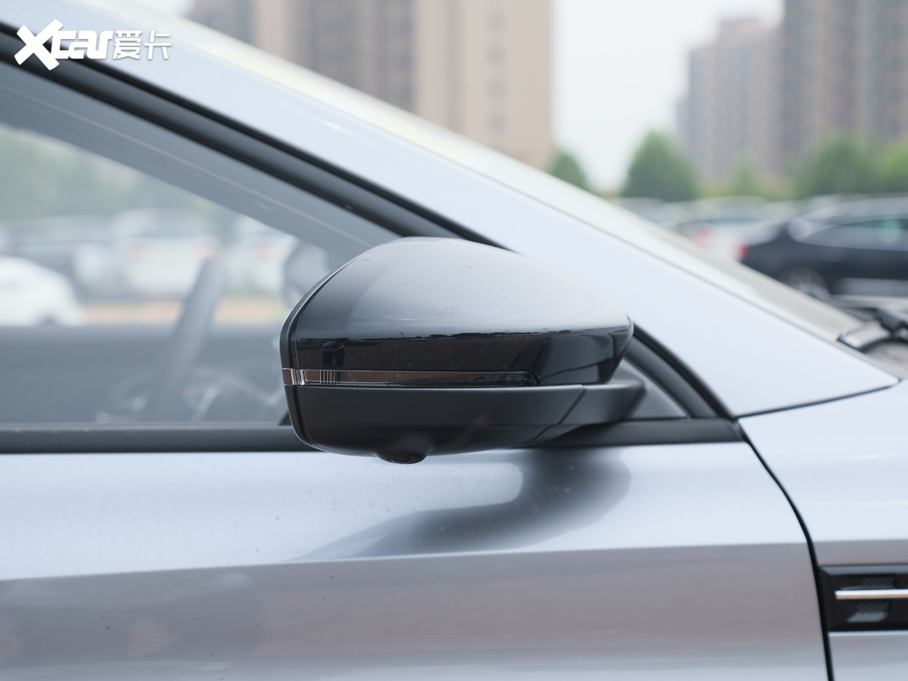 2020MG6 1.5T ԄTrophyŞ