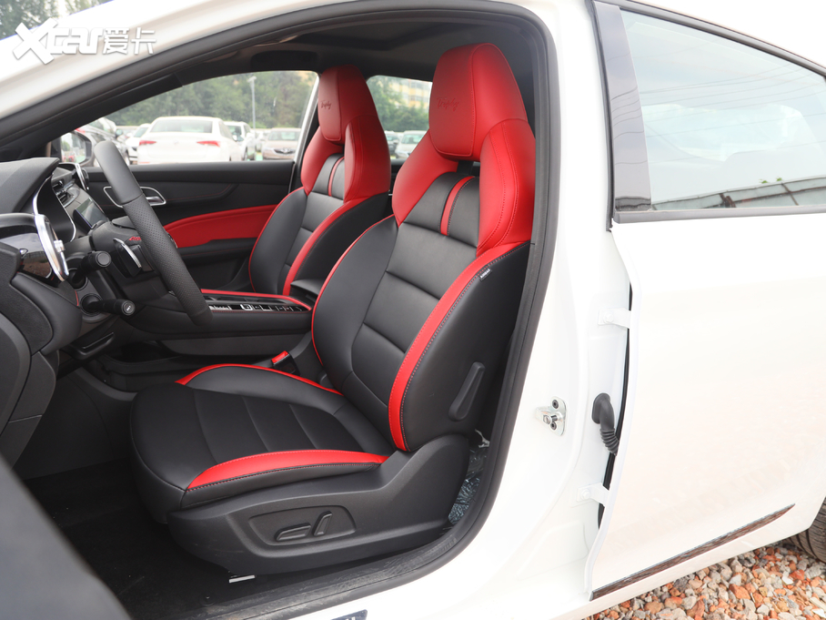 2020MG6 1.5T ԄTrophyA