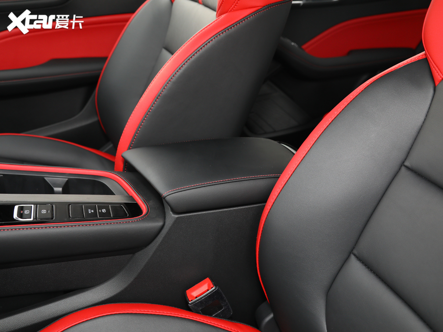 2020MG6 1.5T ԄTrophyA