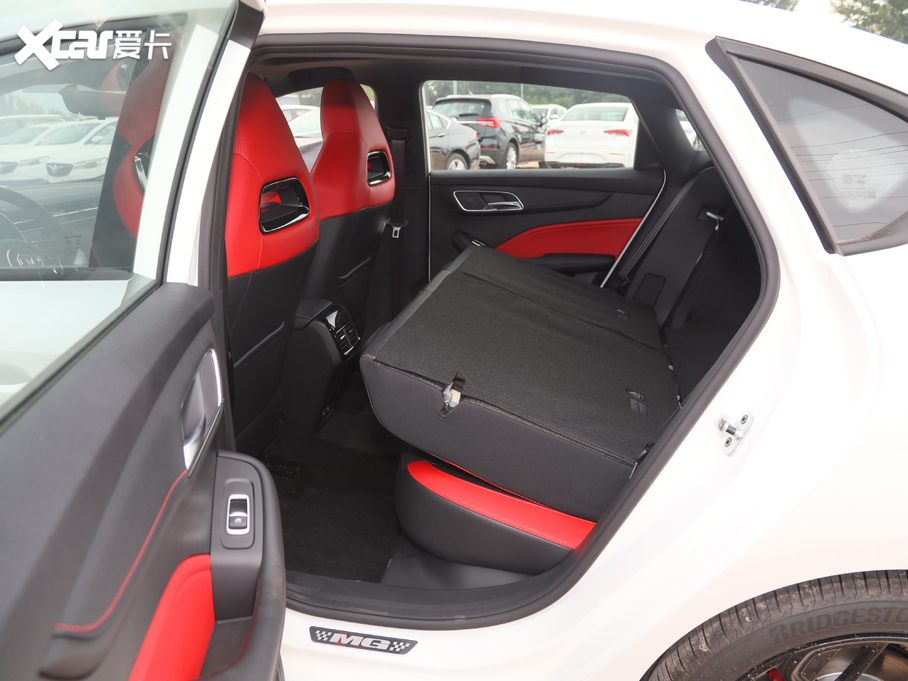 2020MG6 1.5T ԄTrophyA