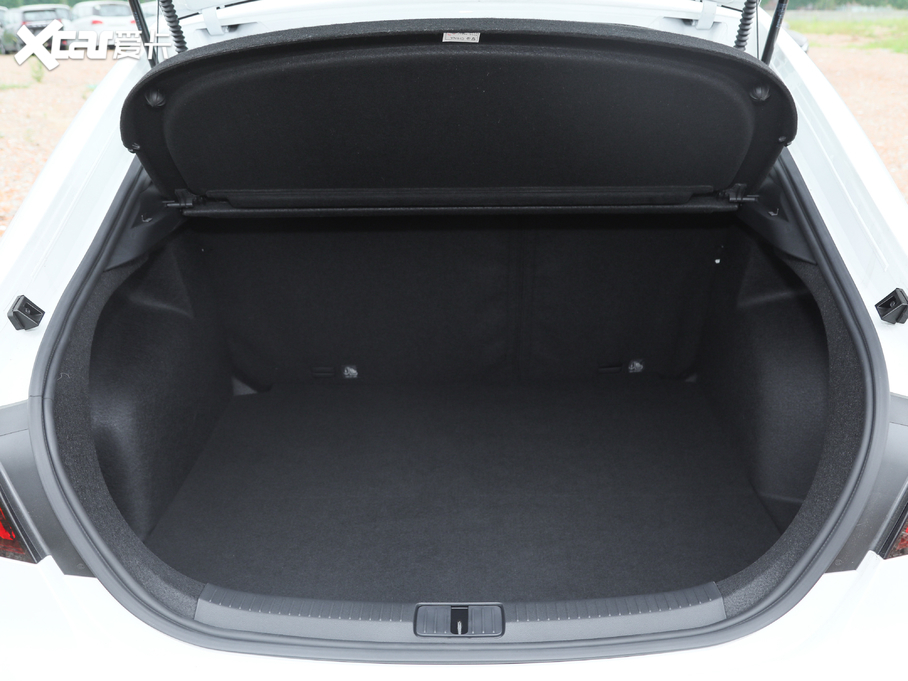 2020MG6 1.5T ԄTrophyA