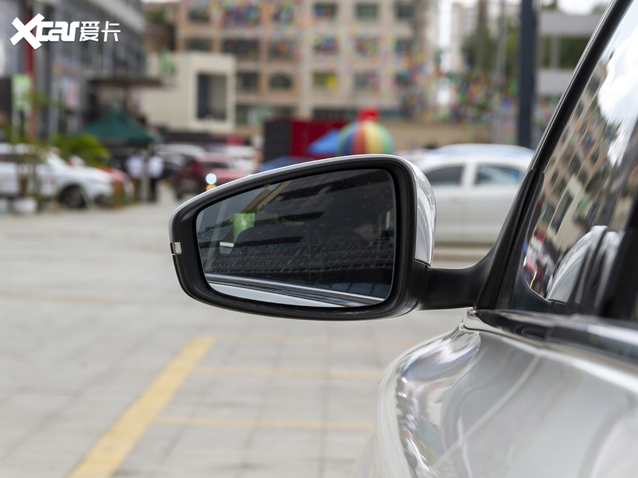 2020MG6 20T Ԅӽ(jng)\(yn)Ӱ