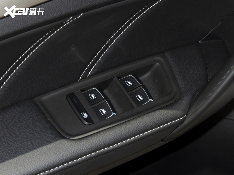 2020MG6 20T Ԅӽ(jng)\(yn)Ӱ