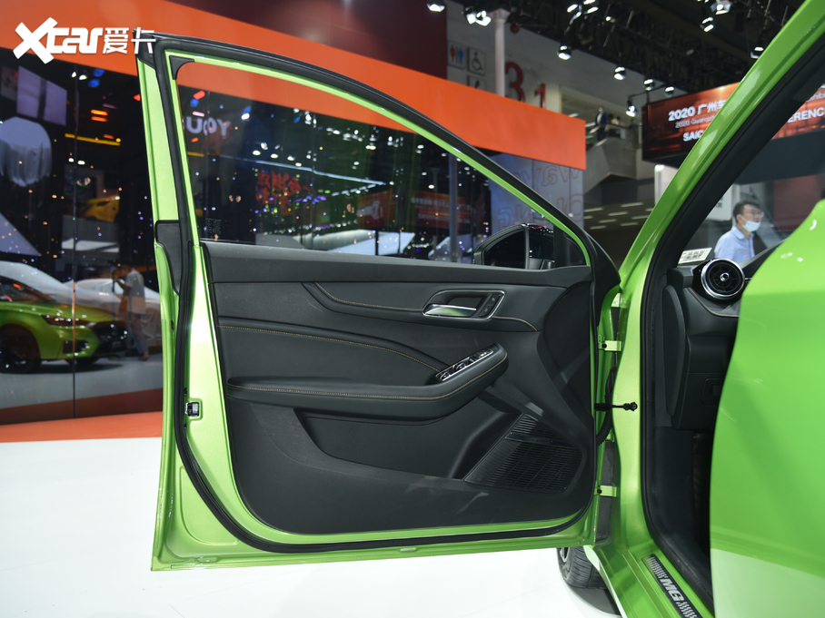 2020MG6 1.5T ԄTrophy{Ş