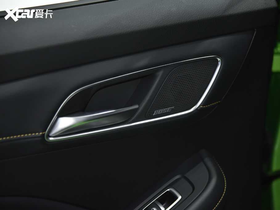 2020MG6 1.5T ԄTrophy{Ş