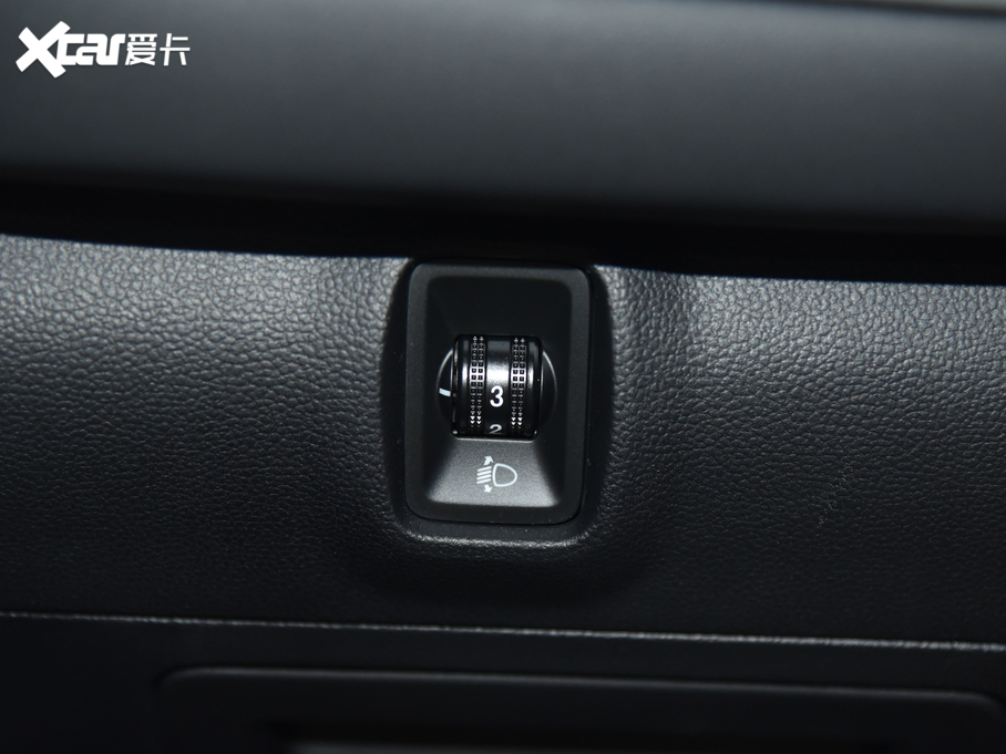 2020MG6 1.5T ԄTrophy{Ş