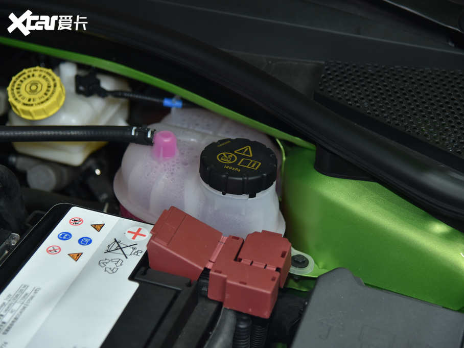 2020MG6 1.5T ԄTrophy{Ş