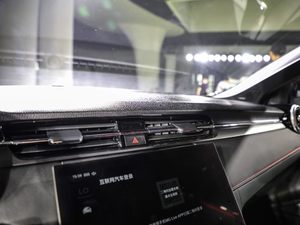 20201.5T ԄTrophy{Ş п؅^