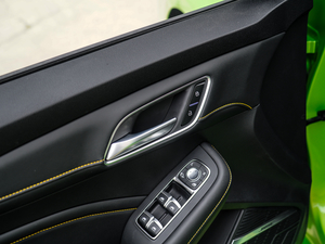 20201.5T ԄTrophy{Ş g