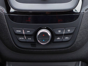 2012��MG5 �п؅^