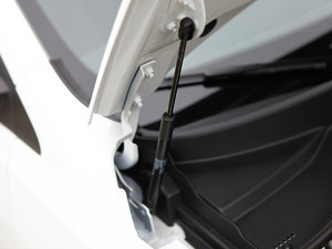 2012��MG5 ����