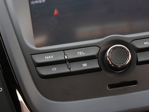 2012款1.5L 自动领航版 中控区