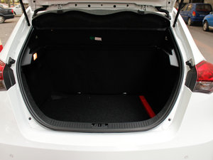 2012款1.5L 自动豪华版 空间座椅