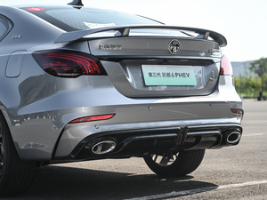 20201.5T Trophy{Ş ^