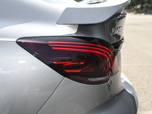 20201.5T Trophy{Ş ^