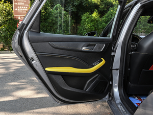 20201.5T Trophy{Ş g