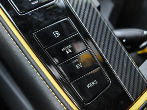 20201.5T Trophy{Ş п؅^