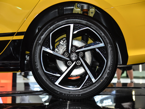 2021款300TGI DCT潮越青奢限定版 轮圈