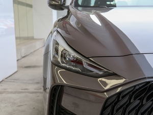 2021180DVVT քഺA ^